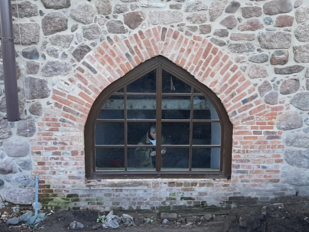 119